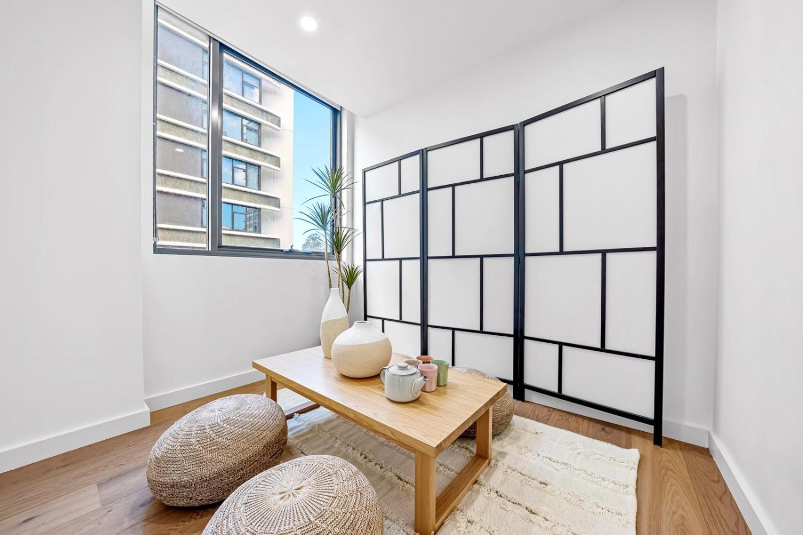 Modern Oasis In Waterloo *